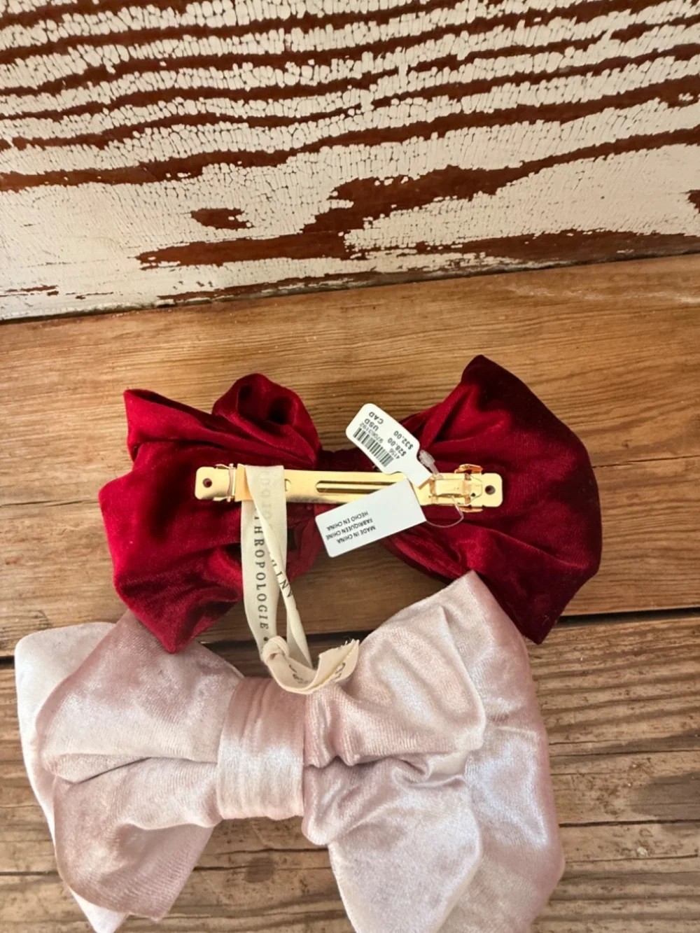 NWT Anthropologie Set of 2  Velvet Hair Clip Set Pink Red